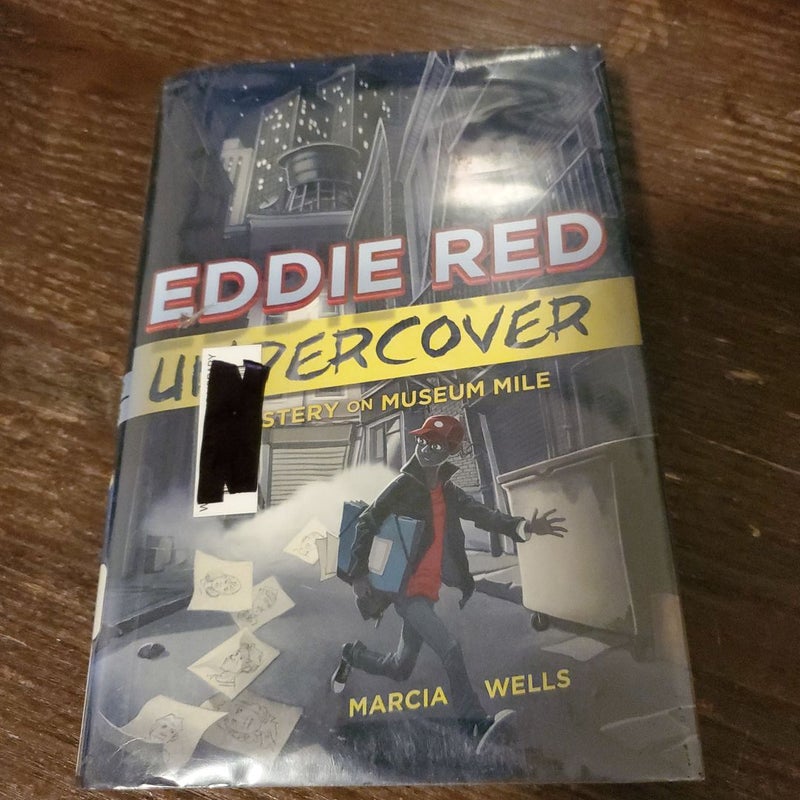 Eddie Red Undercover: Mystery on Museum Mile