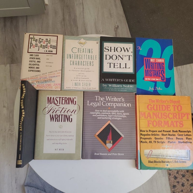 Book Lot Of 8 Readers And Writers Guide