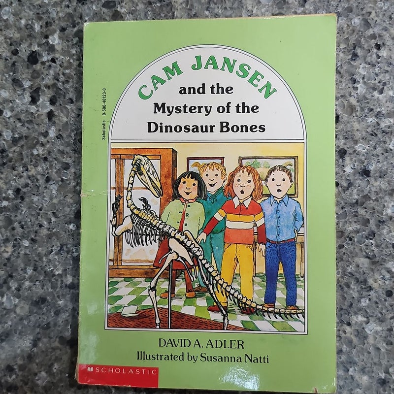 Cam Jansen and the Mystery of the Dinosaur Bones *