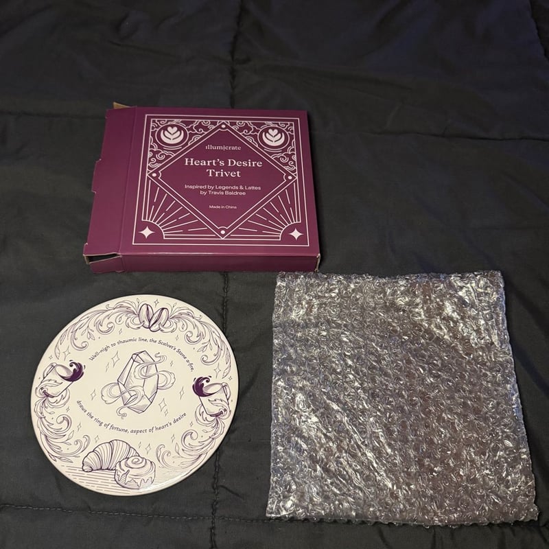 Illumicrate Legends & Lattes Trivet
