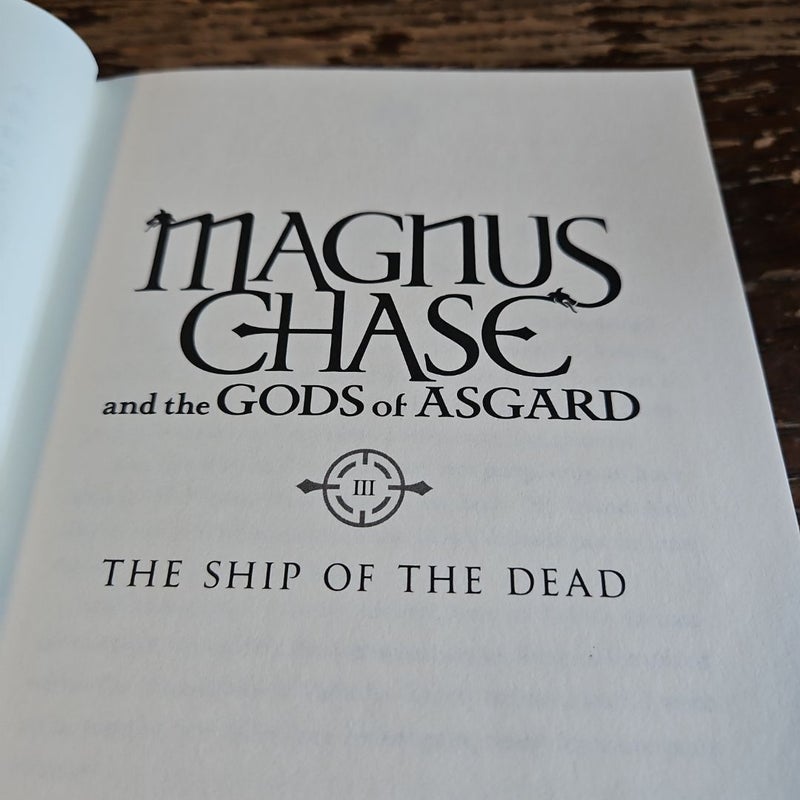 Magnus Chase and the Gods of Asgard, Book 3 the Ship of the Dead (Magnus Chase and the Gods of Asgard, Book 3)