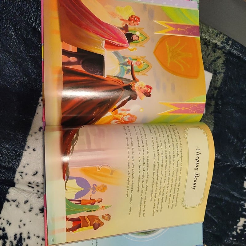 My Treasury of Classic Fairy Tales