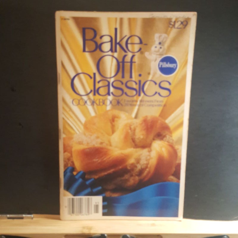 Bake Off Classics cookbook