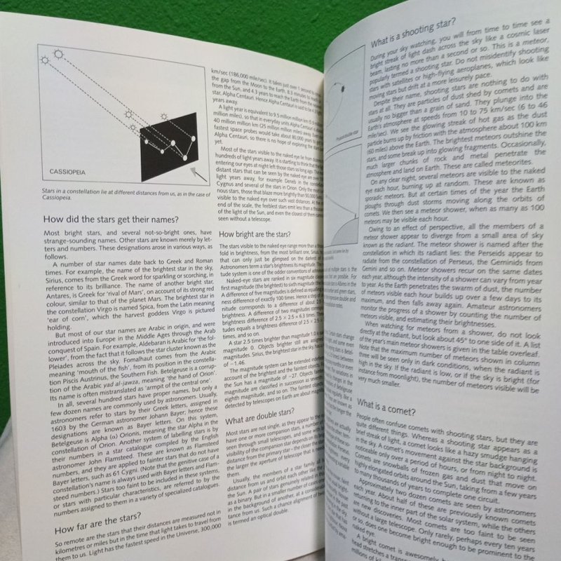 The Monthly Sky Guide by Ian Ridpath, Wil Tirion