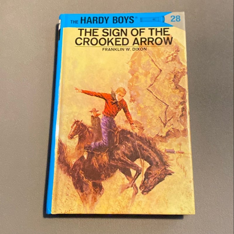 Hardy Boys 28: the Sign of the Crooked Arrow