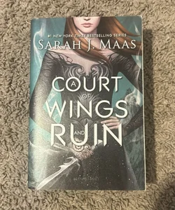A Court of Wings and Ruin / First Edition Paperback