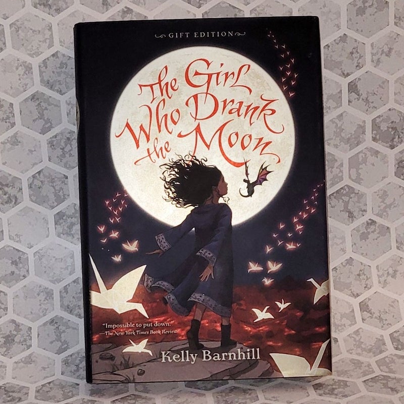 {GIFT EDITION} The Girl Who Drank the Moon