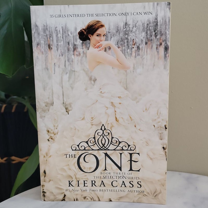 The Selection + The Elite + The One | Books 1-3 Set