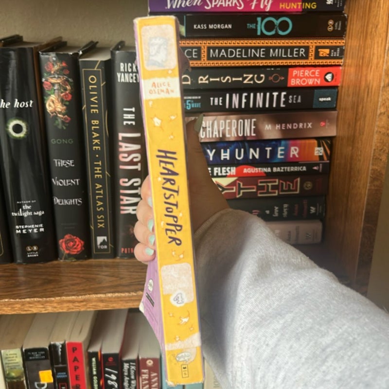 Heartstopper: Volume 4: a Graphic Novel
