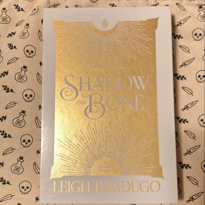 Shadow and Bone: the Collector's Edition