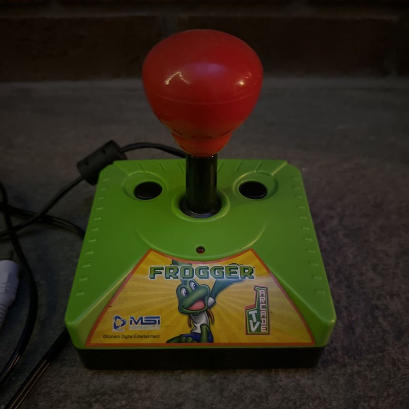 Frogger Shelf Console