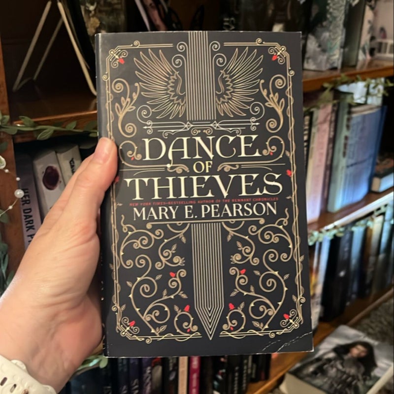 Dance of Thieves