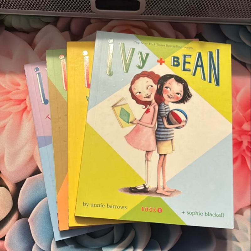 Ivy and Bean - Book Bundle 1-4