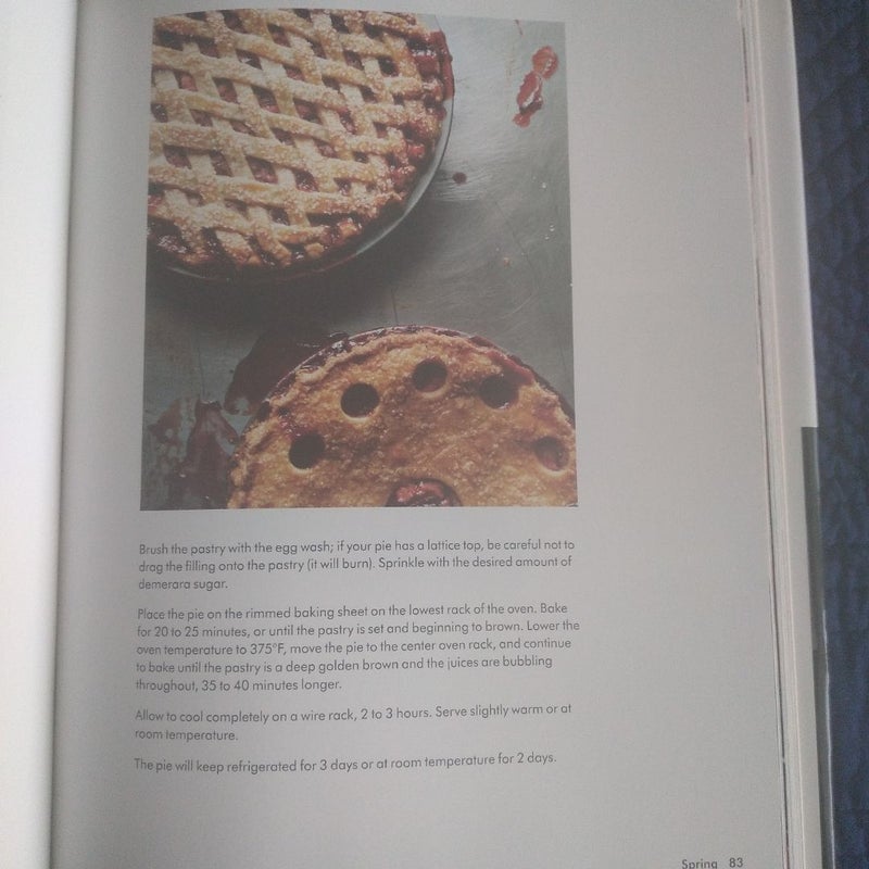 The Four and Twenty Blackbirds Pie Book