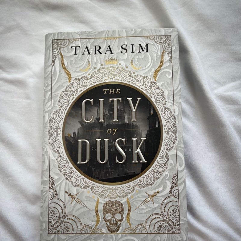 Fairyloot The City of Dusk