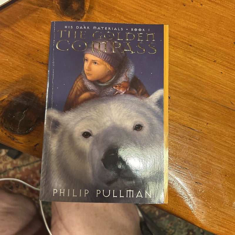 His Dark Materials: the Golden Compass (Book 1)