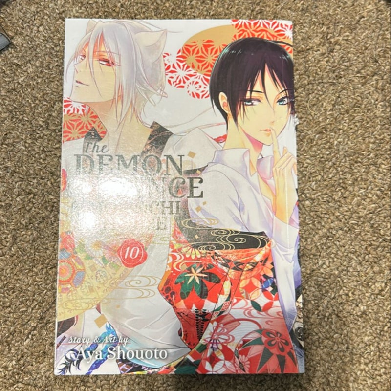 The Demon Prince of Momochi House, Vol. 10