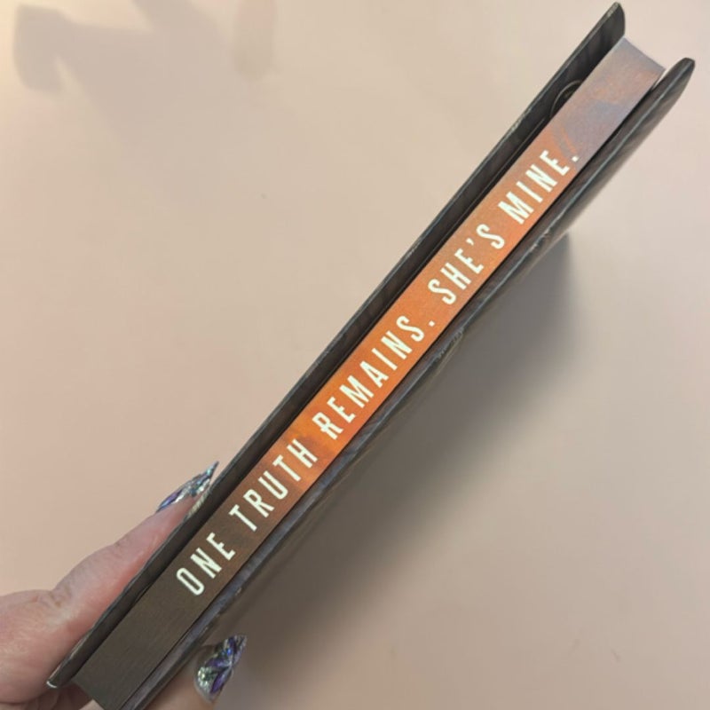 Knotted (Darkly edition, signed)