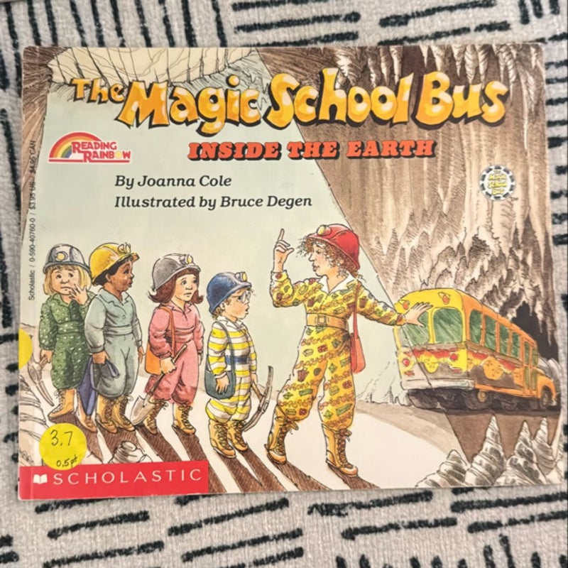 Magic School Bus lot