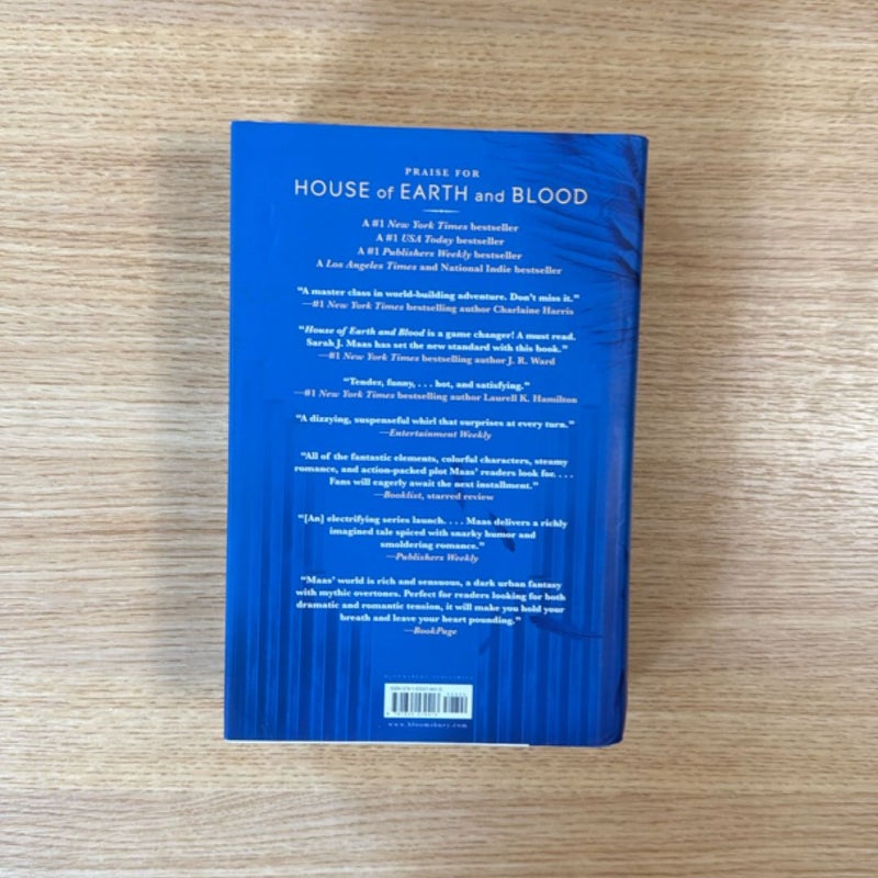 House of Sky and Breath Barnes and Nobles exclusive edition