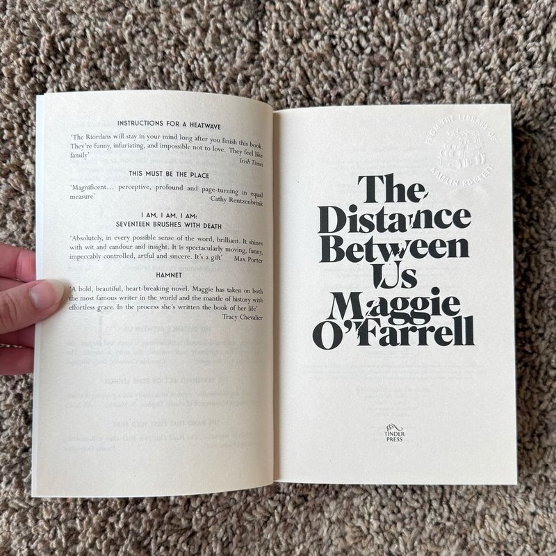 The Distance Between Us by Maggie O'Farrell, Paperback | Pangobooks