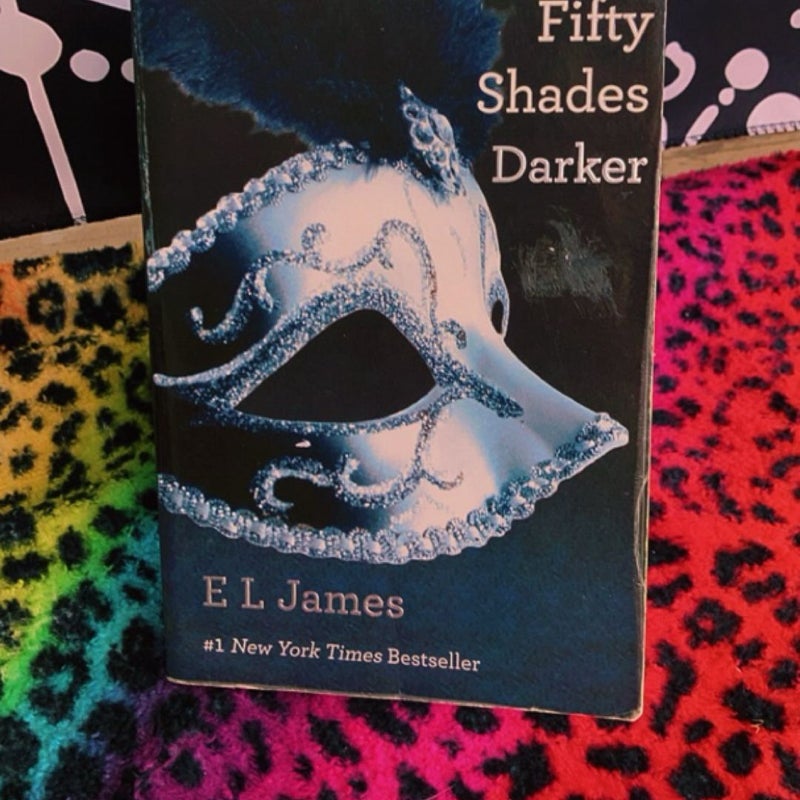 FIFTY SHADES DARKER 