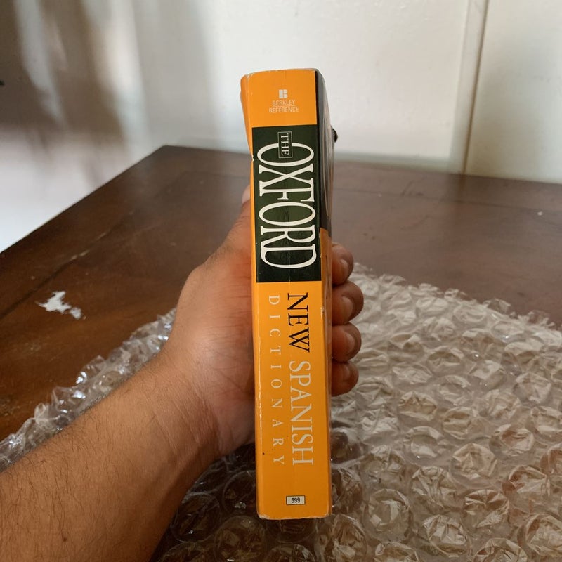 The Oxford New Spanish Dictionary