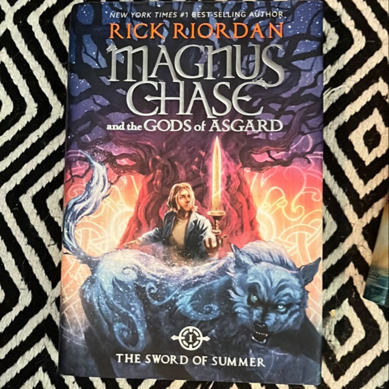 Magnus Chase and the Gods of Asgard, Book 1 the Sword of Summer (Magnus Chase and the Gods of Asgard, Book 1)