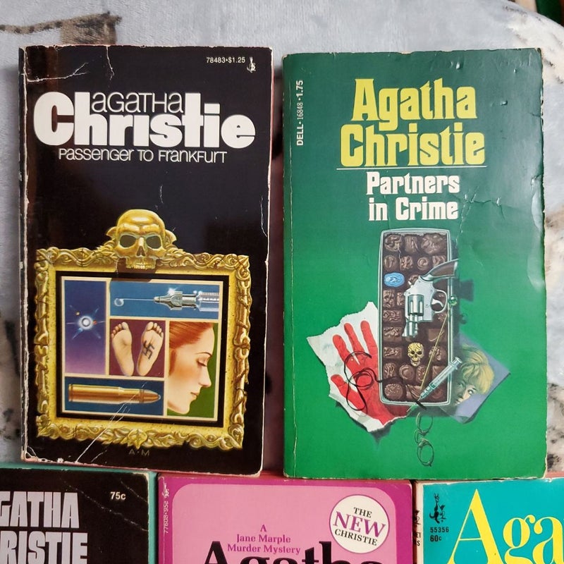 The Body in the Library, Partners in Crime, Passenger to Frankfurt, Nemesis, The Labors of Hercules (colored page edges bundle)