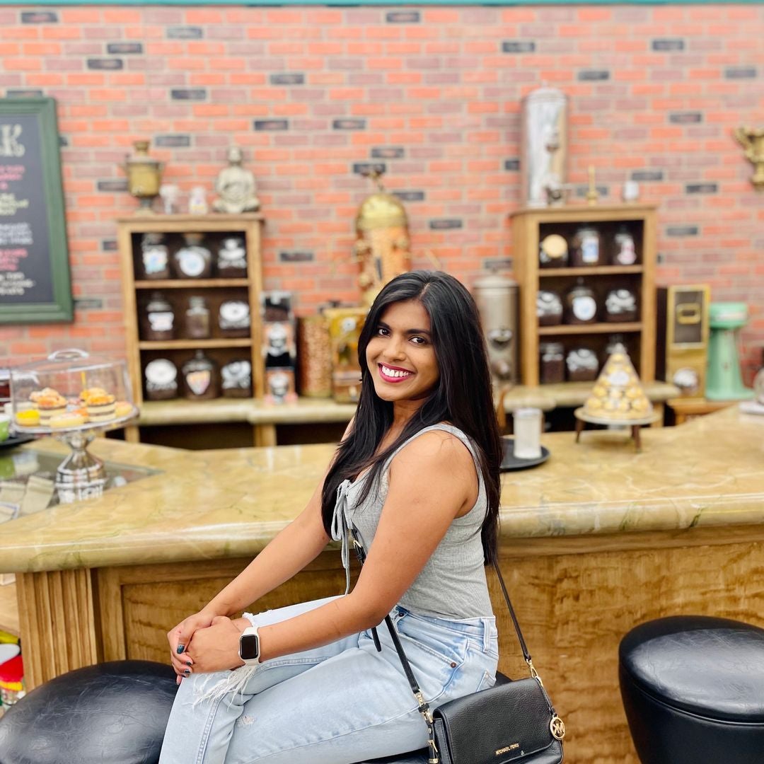 Ayushi