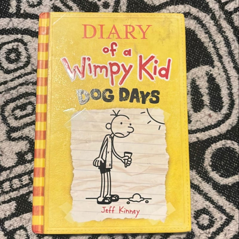 Diary of a Wimpy Kid # 4 - Dog Days