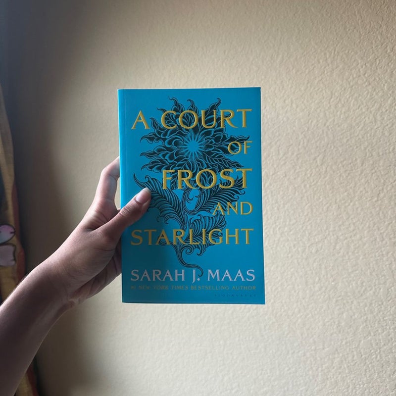 A Court of Frost and Starlight by Sarah J. Maas, Paperback | Pangobooks