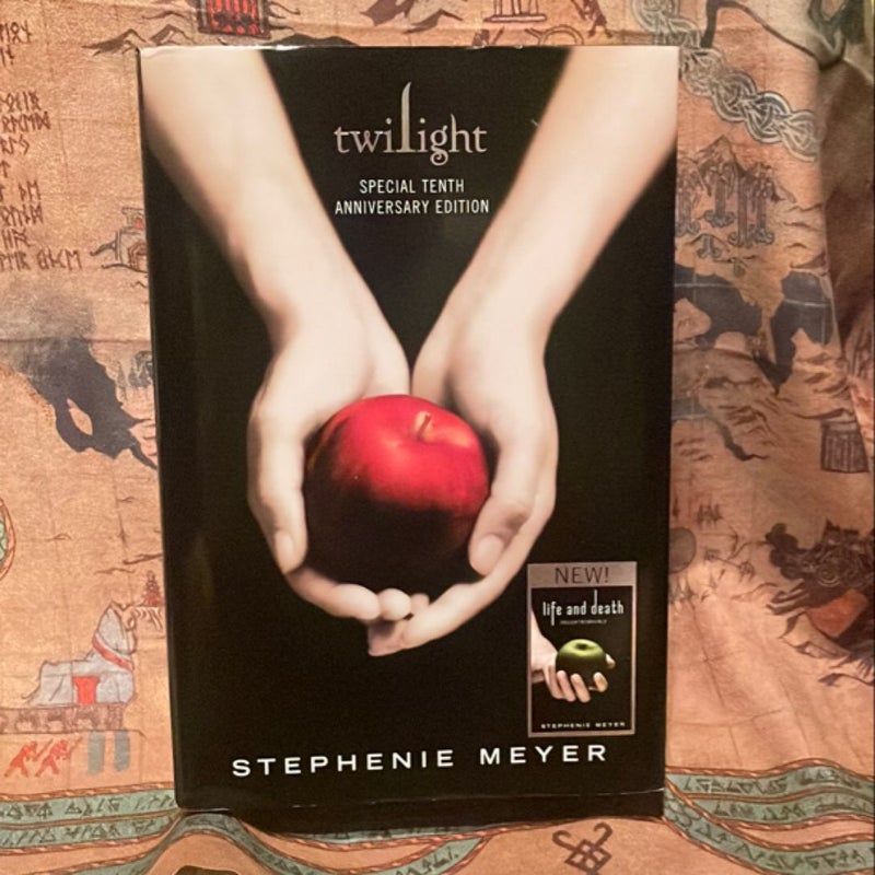 Twilight Tenth Anniversary/Life and Death Dual Edition