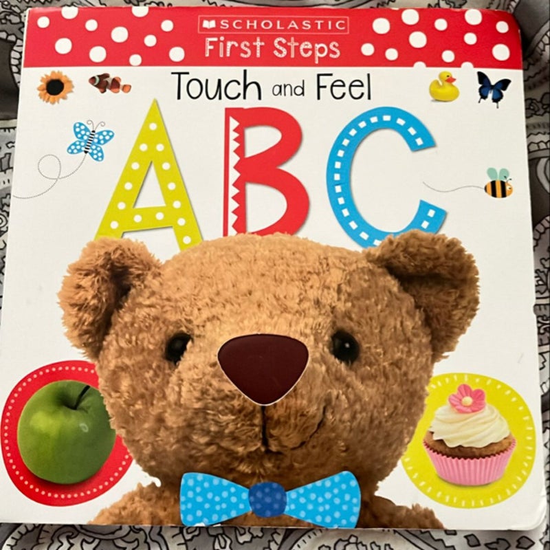 Touch and Feel ABC (Scholastic Early Learners)