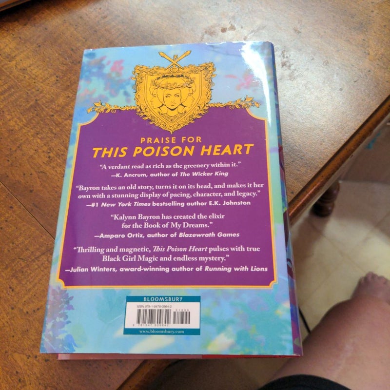 This poison heart owlcrate signed edition
