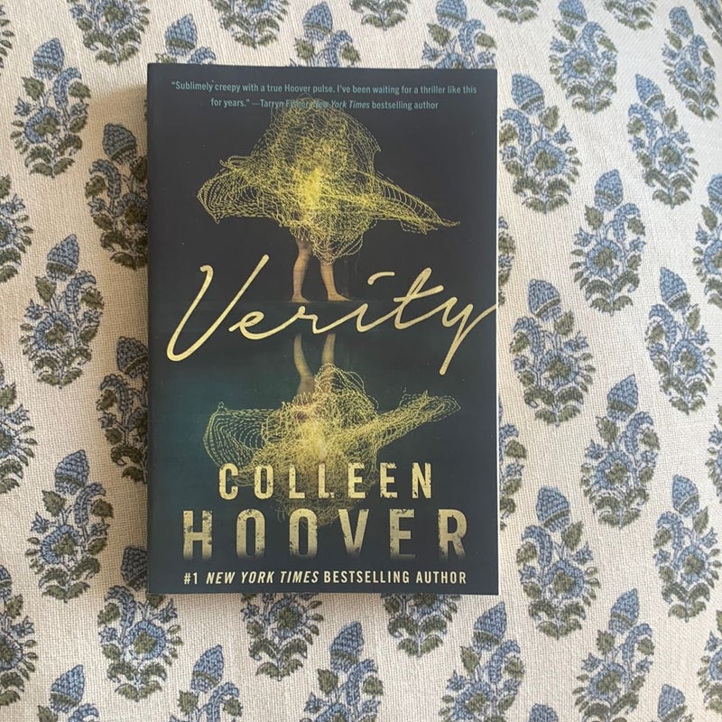 VERITY BY COLLEEN HOOVER