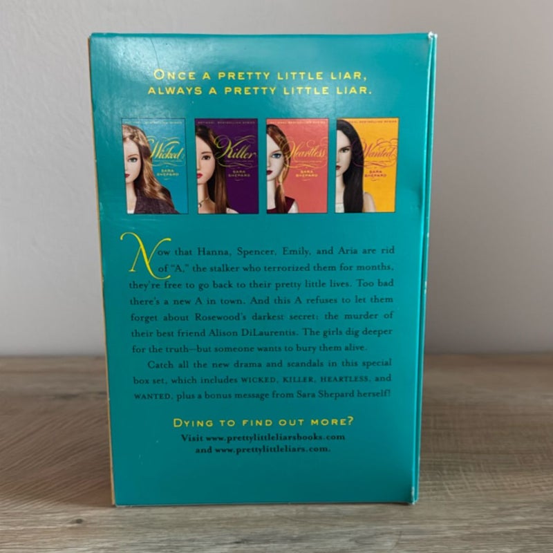 A Pretty Little Liars Box Set: Wicked: the Second Collection