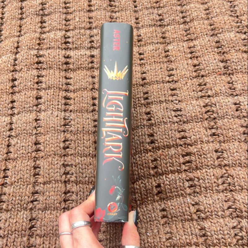 Lightlark (Book 1)