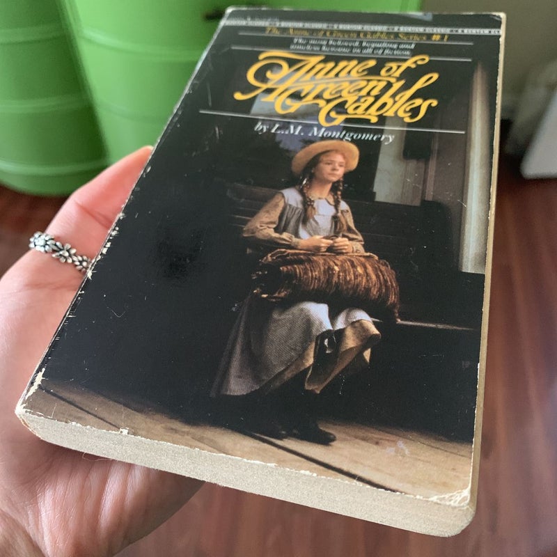 Anne of Green Gables Series #1