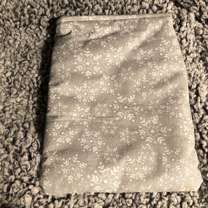 Gray Snowflake lightly padded Booksleeve 