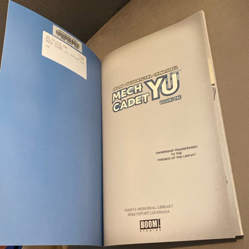 Mech Cadet Yu Vol. 1