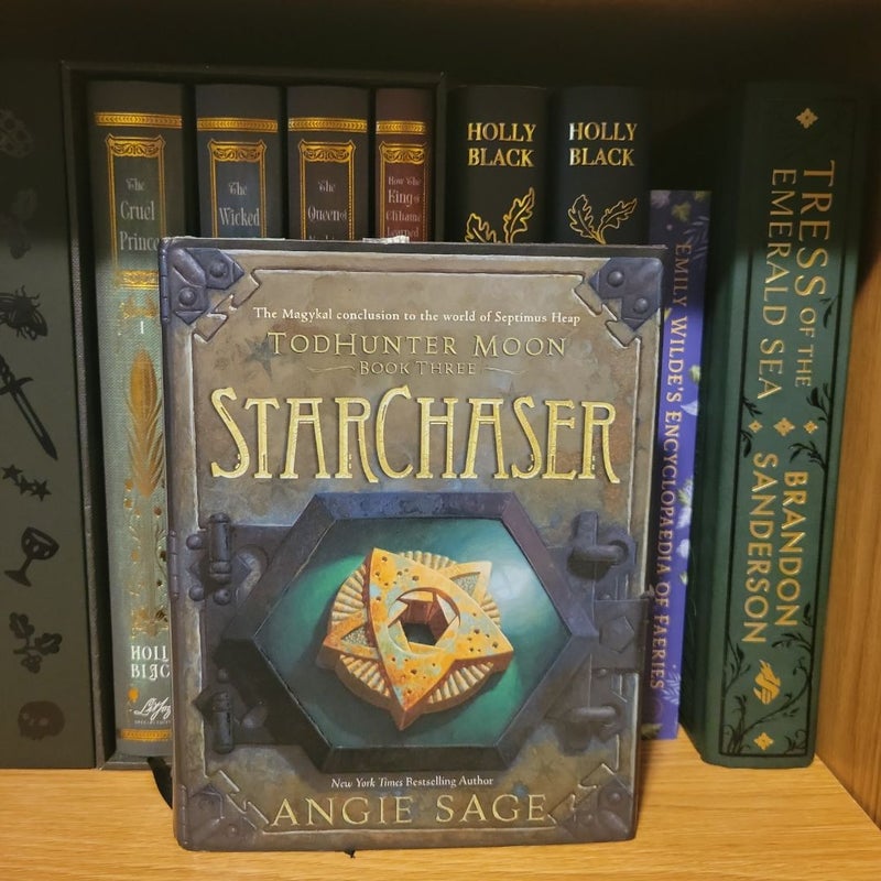 TodHunter Moon, Book Three: StarChaser