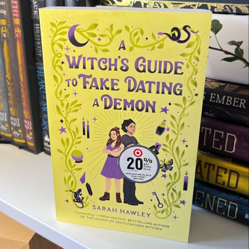 A Witch's Guide to Fake Dating a Demon