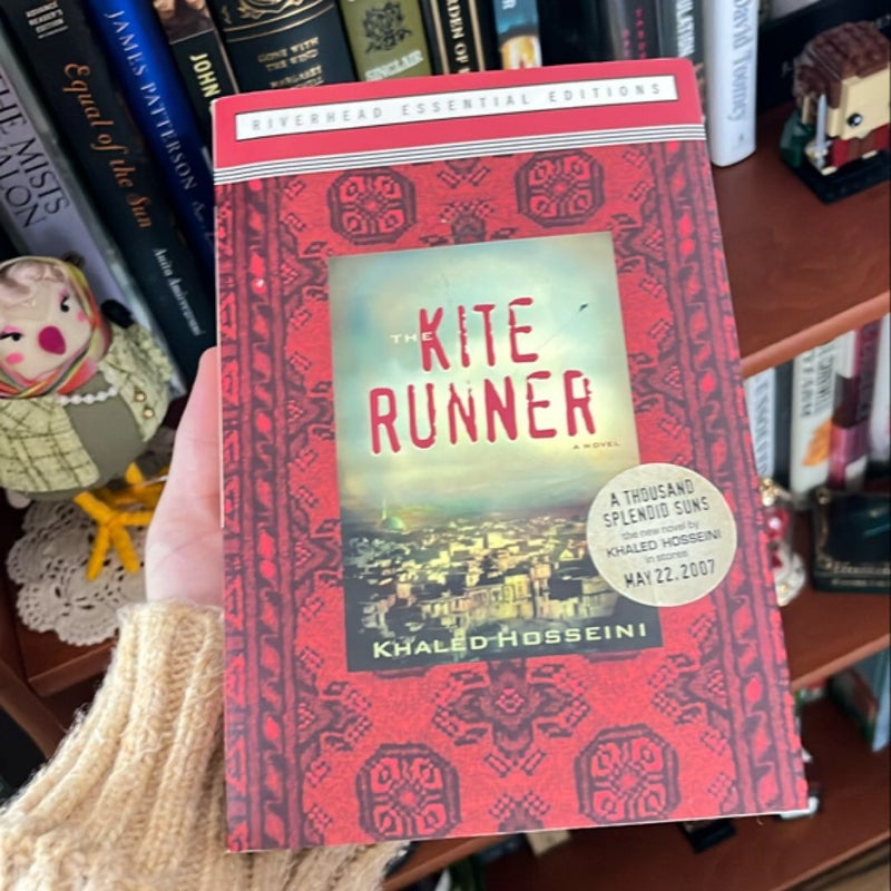 The Kite Runner (Essential Edition)