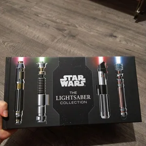 Star Wars: the Lightsaber Collection