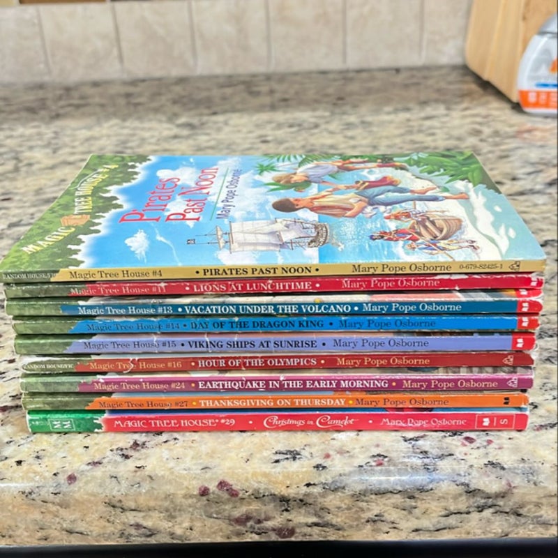 Magic Treehouse bundle - 9 paperbacks