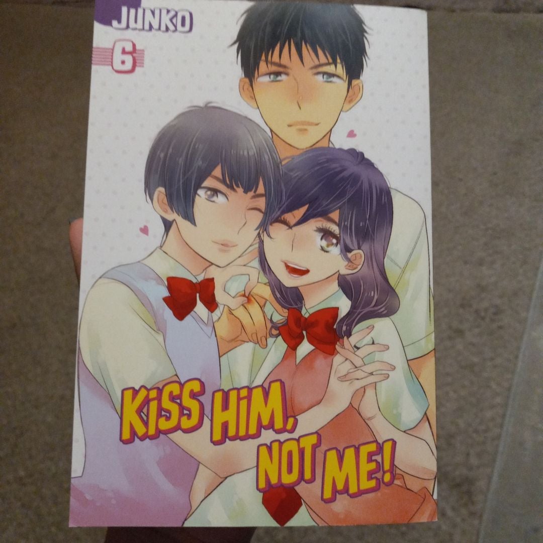 Kiss Him, Not Me 6