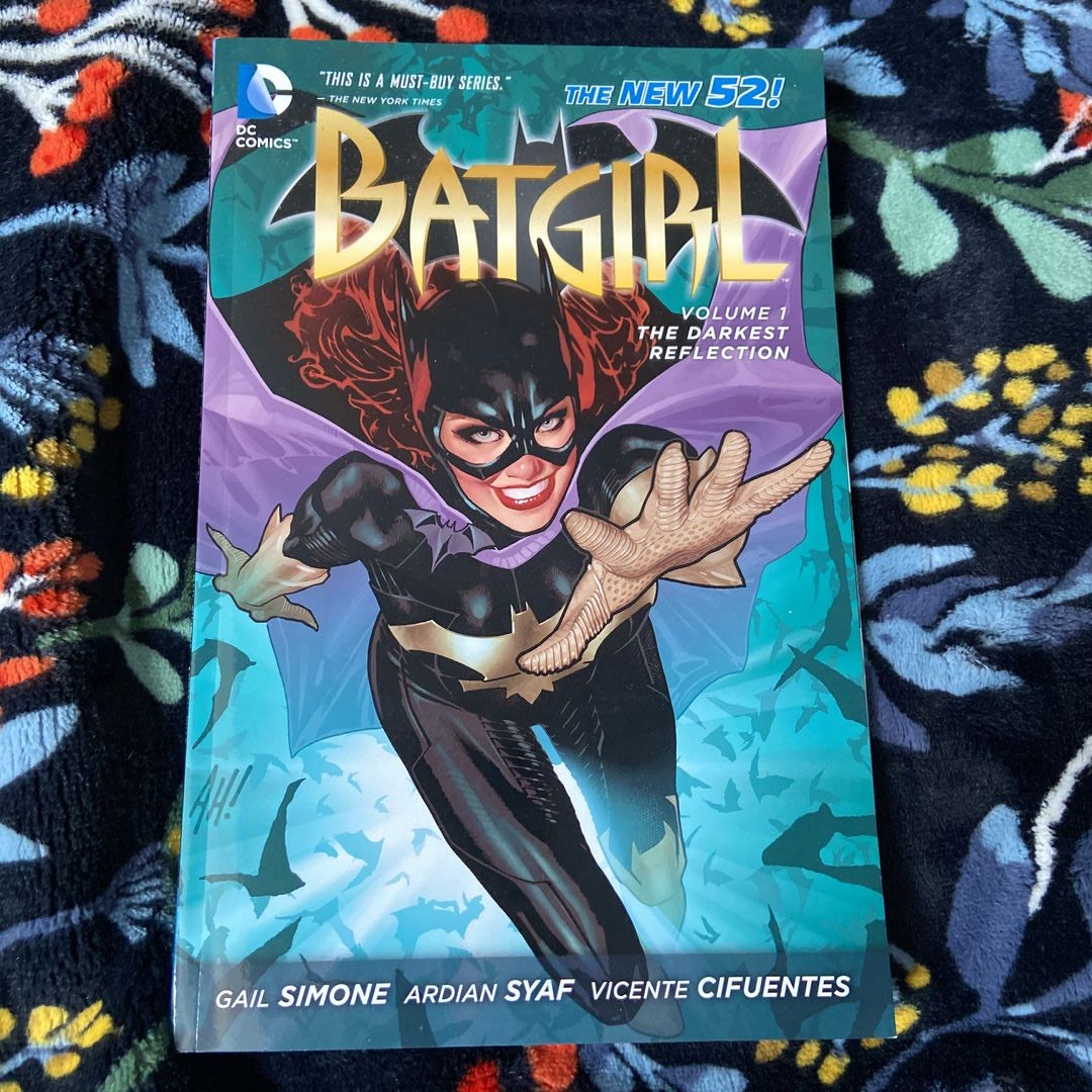 Batgirl Vol. 1: the Darkest Reflection (the New 52)