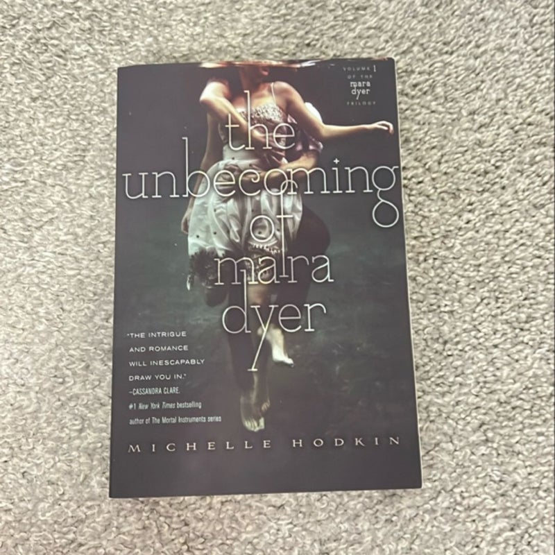 The Unbecoming of Mara Dyer
