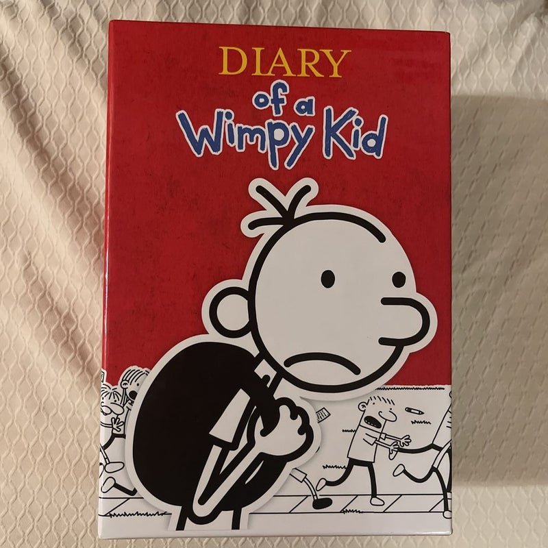 Diary of a Wimpy Kid Box of Books 1-4 Revised